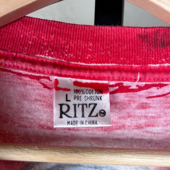 Chicago Bulls 1992 Magic Johnson AOP Back To Back Champions Large Tee - Picture 3 of 4